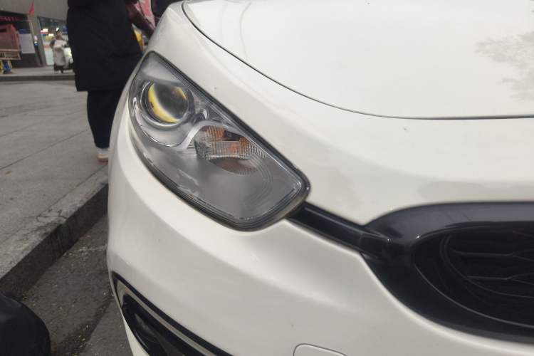 Used Fiat Ottimo 2014 1.4T Automatic Sport Edition Right Front Headlight