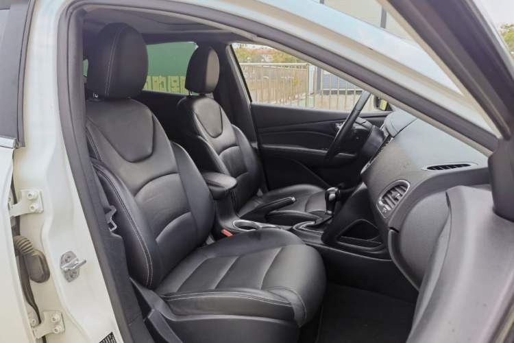 Used Fiat Ottimo 2014 1.4T Automatic Comfort Edition Right Front Seat