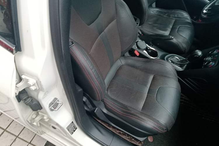 Used Fiat Ottimo 2014 1.4T Automatic Sport Edition Right Front Seat