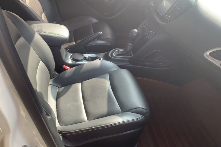 Used Fiat Ottimo 2014 1.4T Automatic Comfort Edition Right Front Seat