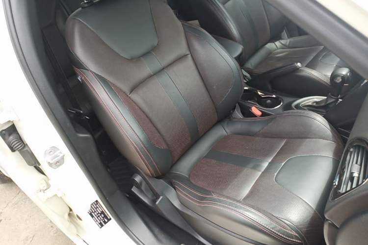 Used Fiat Ottimo 2014 1.4T Automatic Sport Edition Right Front Seat