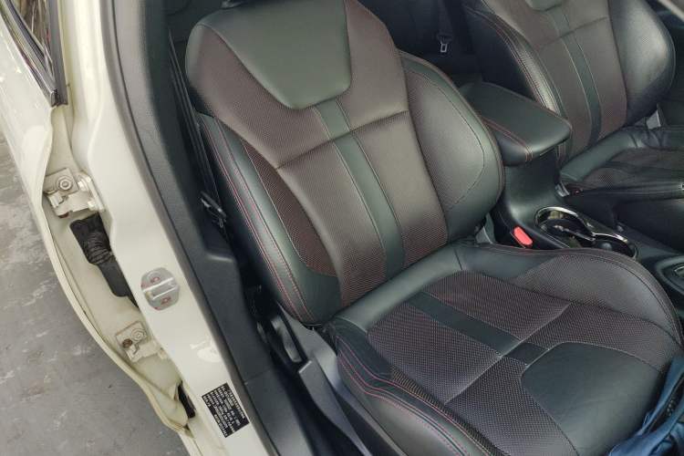 Used Fiat Ottimo 2014 1.4T Automatic Sport Edition Right Front Seat