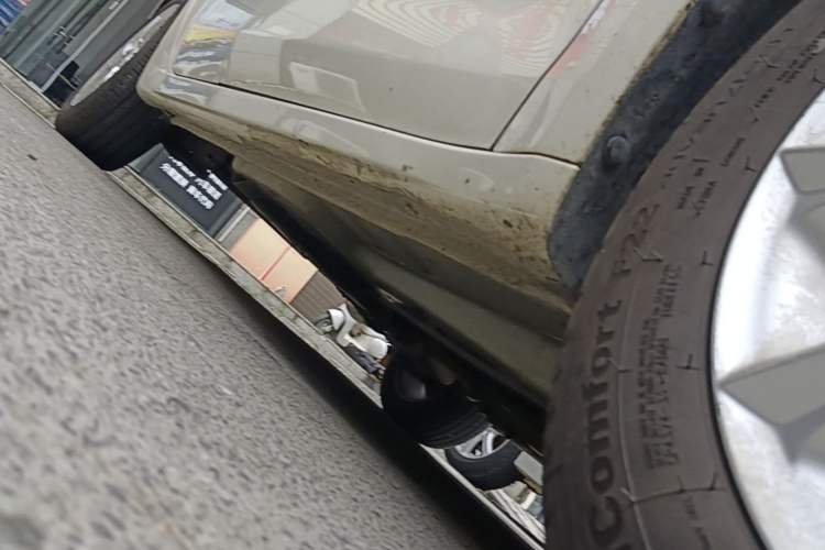 Used Fiat Ottimo 2014 1.4T Automatic Comfort Edition Right Side Sill
