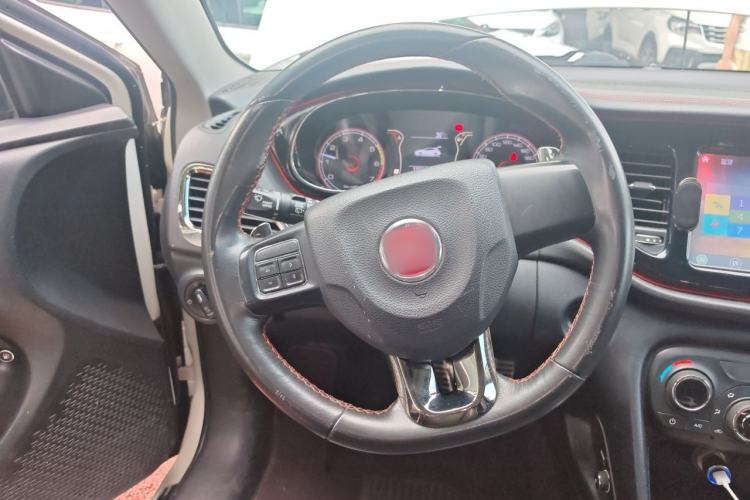 Used Fiat Ottimo 2014 1.4T Automatic Sport Edition Steering Wheel