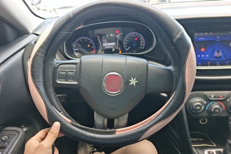 Used Fiat Ottimo 2014 1.4T Automatic Comfort Edition Steering Wheel