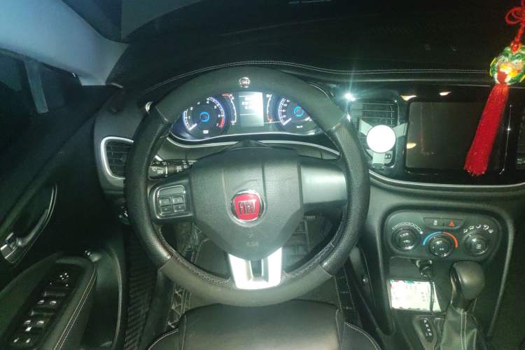 Used Fiat Ottimo 2014 1.4T Automatic Comfort Edition Steering Wheel