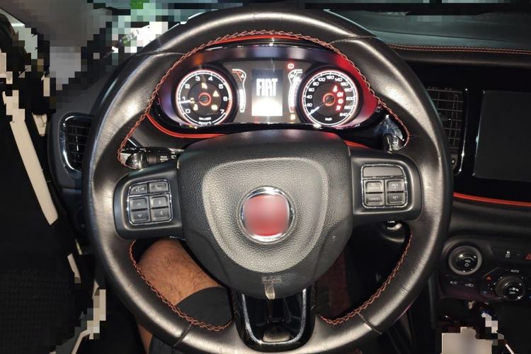 Used Fiat Ottimo 2014 1.4T Automatic Luxury Sport Edition Steering Wheel