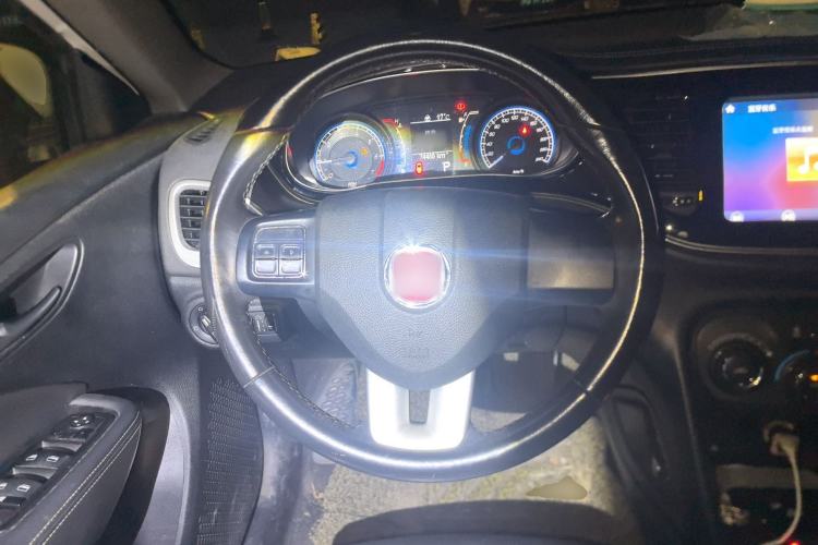 Used Fiat Ottimo 2014 1.4T Automatic Comfort Edition Steering Wheel