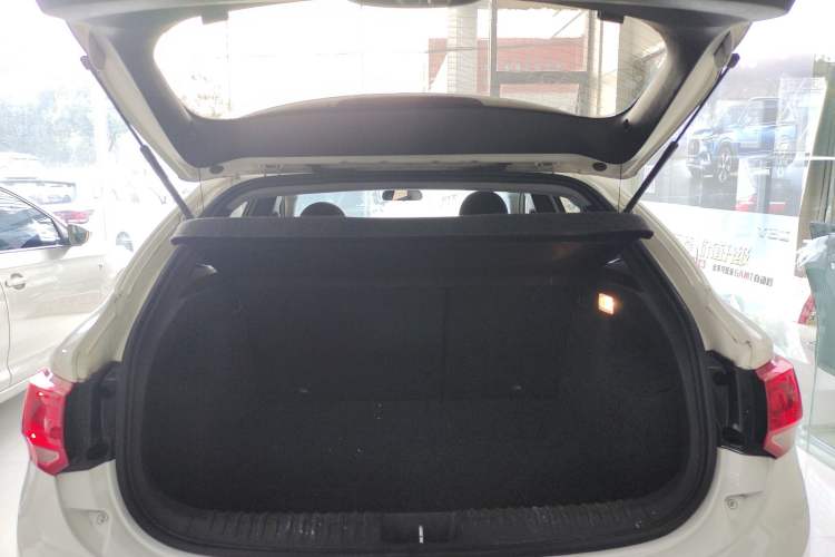 Used Fiat Ottimo 2014 1.4T Automatic Comfort Edition Trunk