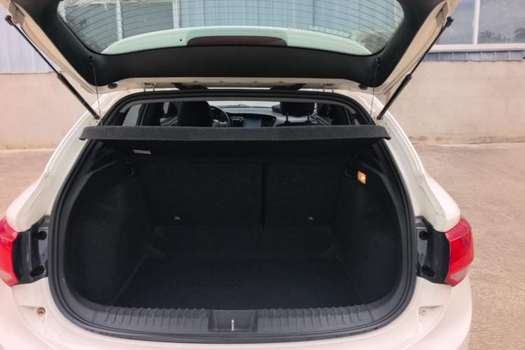 Used Fiat Ottimo 2014 1.4T Automatic Sport Edition Trunk