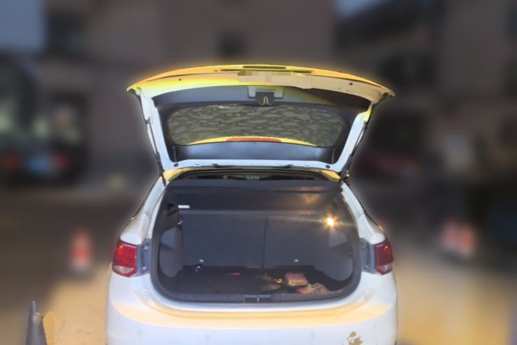 Used Fiat Ottimo 2014 1.4T Automatic Comfort Edition Trunk