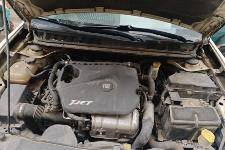 Used Fiat Ottimo 2015 1.4T Automatic Night Edition Engine Bay