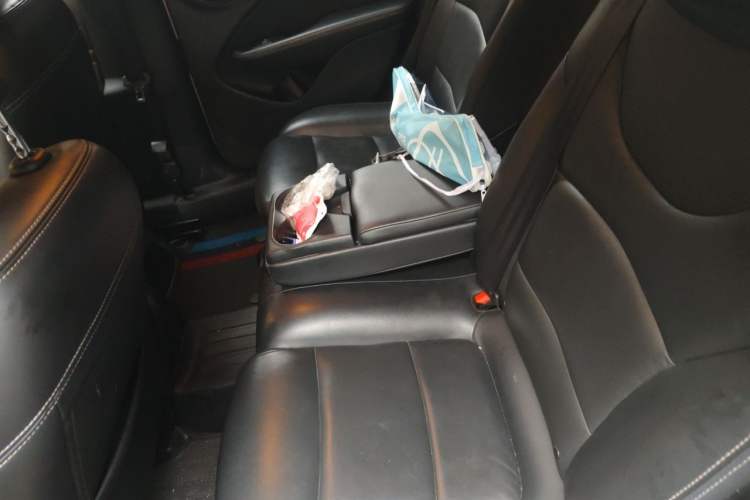 Used Fiat Ottimo 2015 1.4T Automatic Night Edition Left Rear Seat