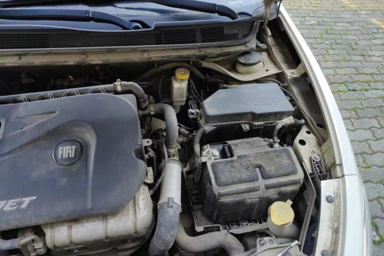 Used Fiat Ottimo 2017 1.4T Automatic Sport Edition Engine Bay Left