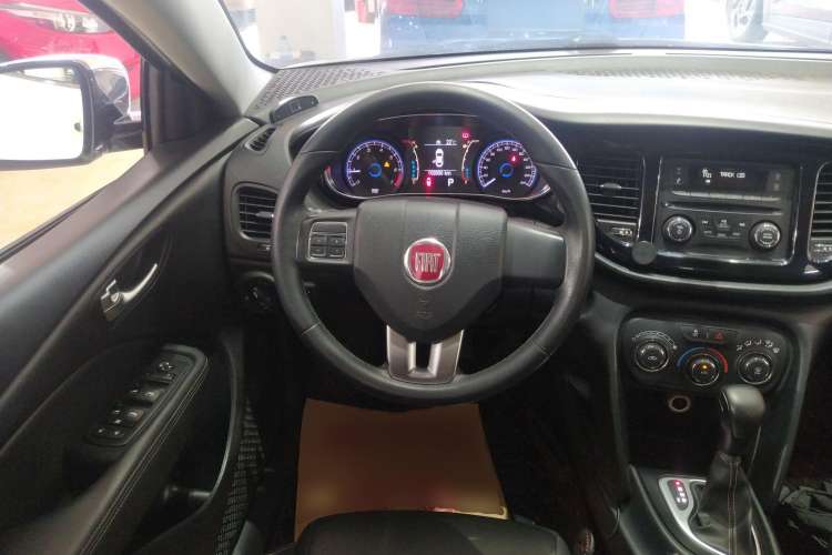 Used Fiat Ottimo 2017 1.4T Automatic Comfort Edition Steering Wheel