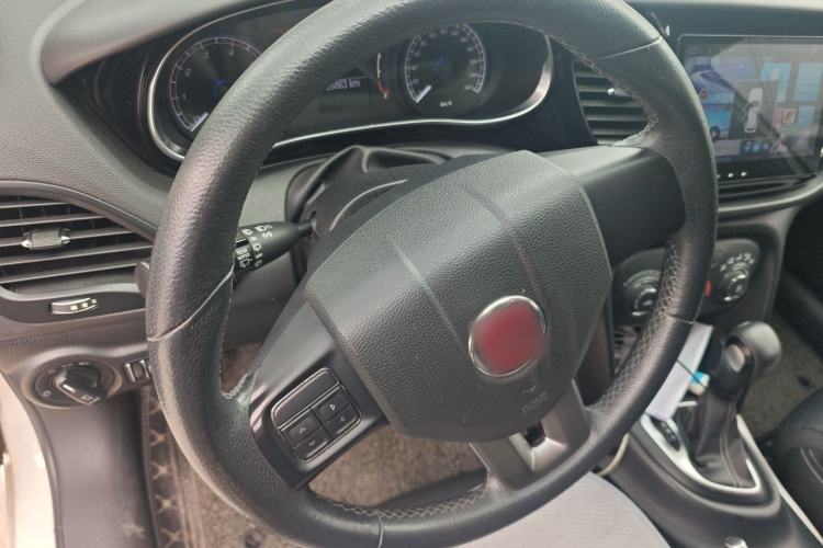 Used Fiat Ottimo 2017 1.4T Automatic Comfort Edition Steering Wheel