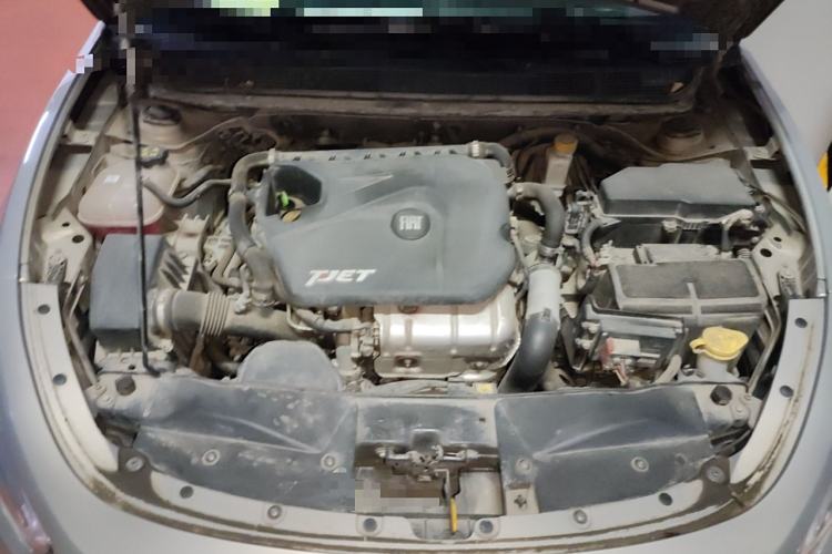 Used Fiat Viaggio 2012 1.4T Automatic Enjoyment Edition Engine Bay