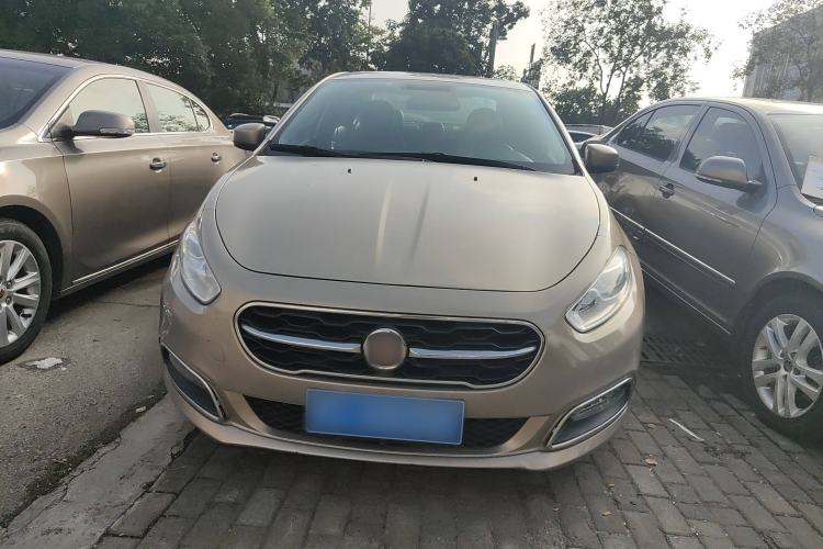Used Fiat Viaggio 2015 1.4T Automatic Smart Edition Front