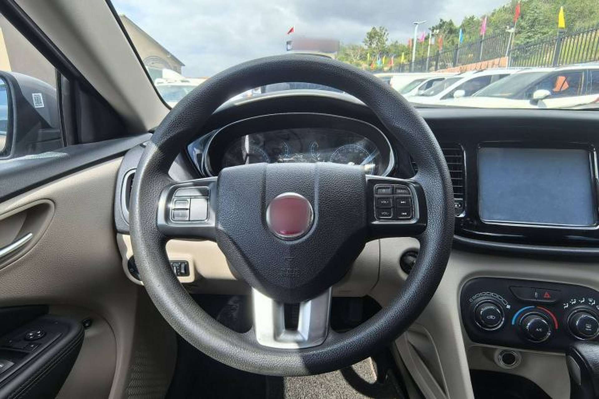 Used Fiat Viaggio 2012 1.4T Automatic Enjoyment Edition Interior 3