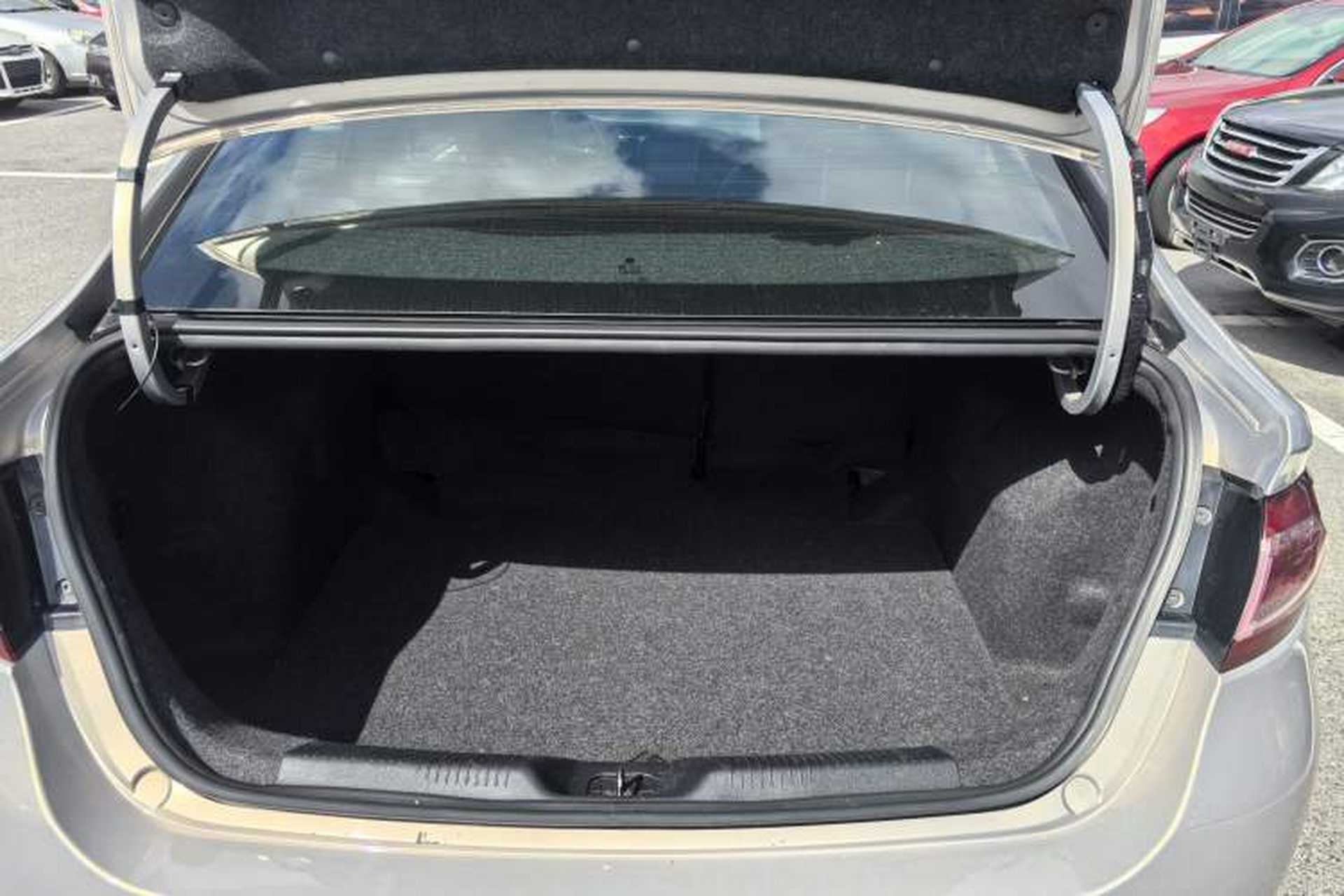 Used Fiat Viaggio 2012 1.4T Automatic Enjoyment Edition Trunk