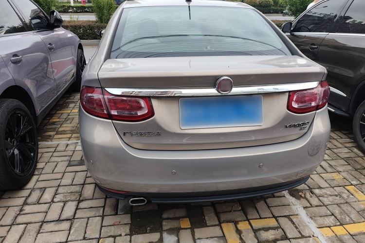 Used Fiat Viaggio 2015 1.4T Automatic Enjoyment Edition Exterior 4