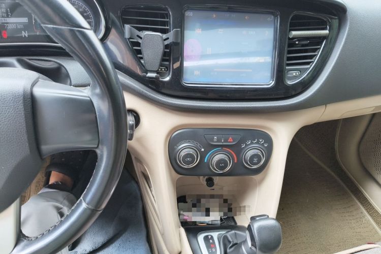 Used Fiat Viaggio 2012 1.4T Automatic Jingxiang Edition Audio And AC Panel