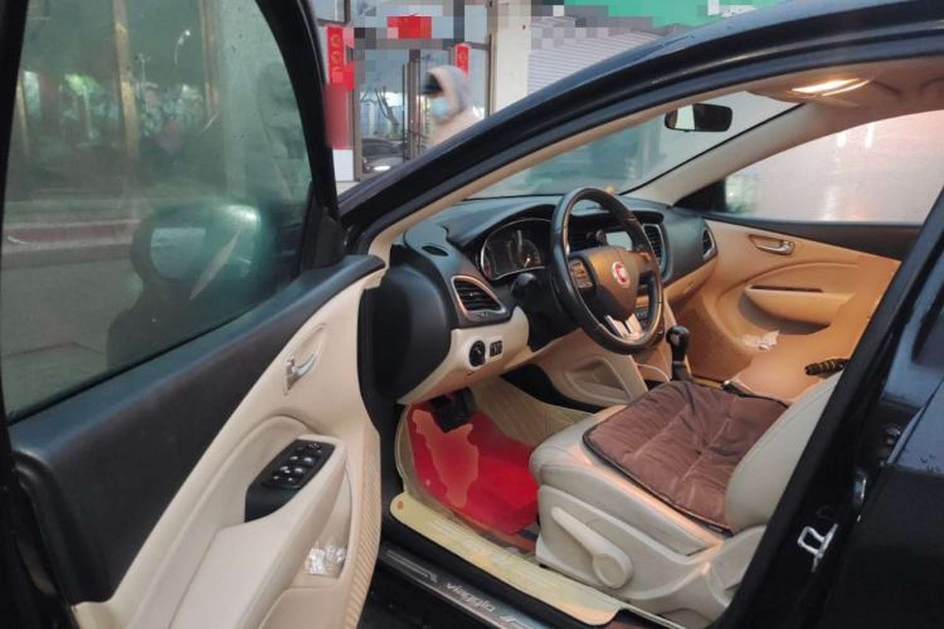 Used Fiat Viaggio 2012 1.4T Automatic Enjoyment Edition Driver Seat