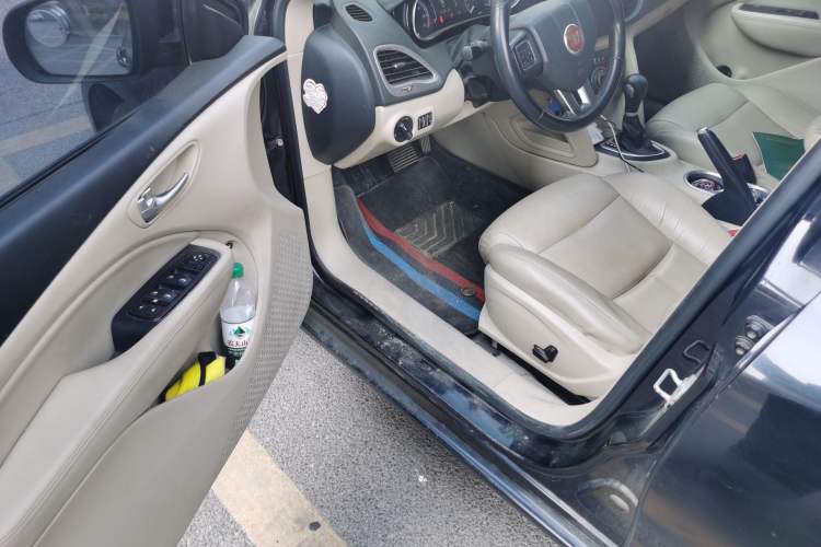 Used Fiat Viaggio 2012 1.4T Automatic Jingxiang Edition Driver Seat