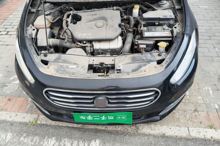 Used Fiat Viaggio 2012 1.4T Automatic Jingxiang Edition Engine Bay