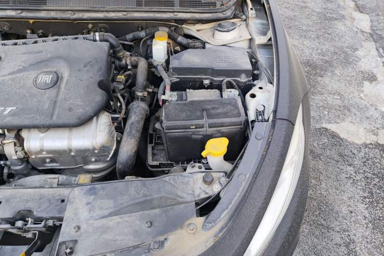 Used Fiat Viaggio 2012 1.4T Manual Enjoyment Edition Engine Bay Left