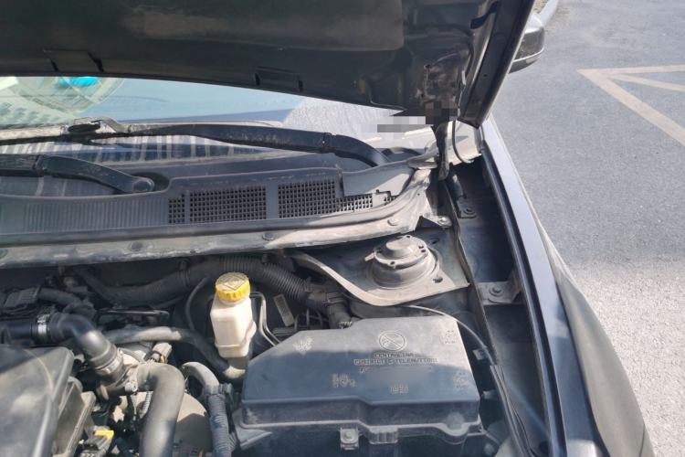 Used Fiat Viaggio 2012 1.4T Automatic Jingxiang Edition Engine Bay Left
