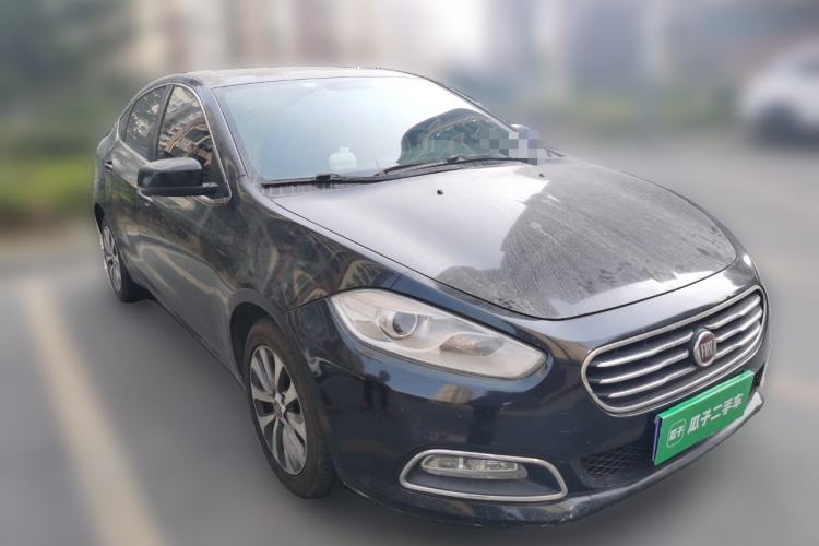 Used Fiat Viaggio 2012 1.4T Automatic Jingxiang Edition Front Right 45 Deg