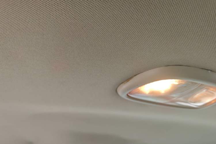 Used Fiat Viaggio 2012 1.4T Automatic Enjoyment Edition Headliner