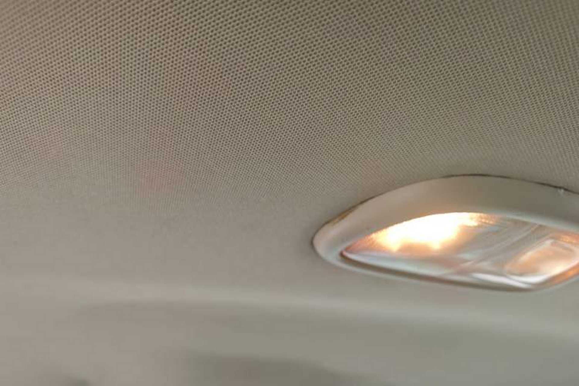 Used Fiat Viaggio 2012 1.4T Automatic Enjoyment Edition Headliner