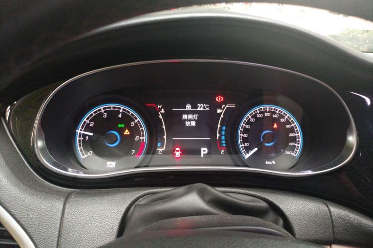 Used Fiat Viaggio 2012 1.4T Automatic Enjoyment Edition Instrument Cluster