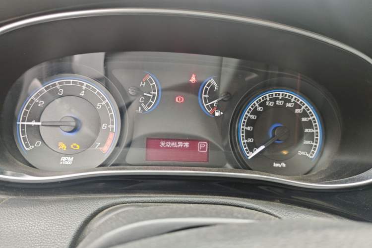 Used Fiat Viaggio 2012 1.4T Automatic Enjoyment Edition Instrument Cluster