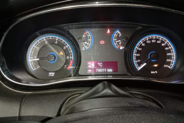 Used Fiat Viaggio 2012 1.4T Manual Enjoyment Edition Instrument Cluster