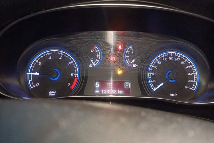 Used Fiat Viaggio 2012 1.4T Automatic Enjoyment Edition Instrument Cluster