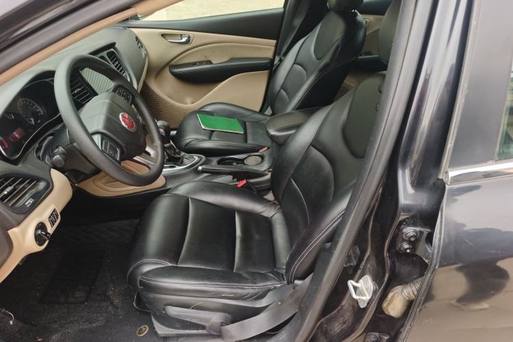 Used Fiat Viaggio 2012 1.4T Automatic Enjoyment Edition Left Front Seat