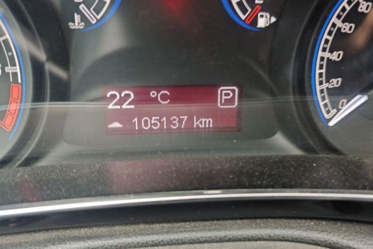 Used Fiat Viaggio 2012 1.4T Automatic Enjoyment Edition Odometer Close Up