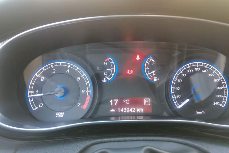Used Fiat Viaggio 2012 1.4T Automatic Enjoyment Edition Odometer Close Up