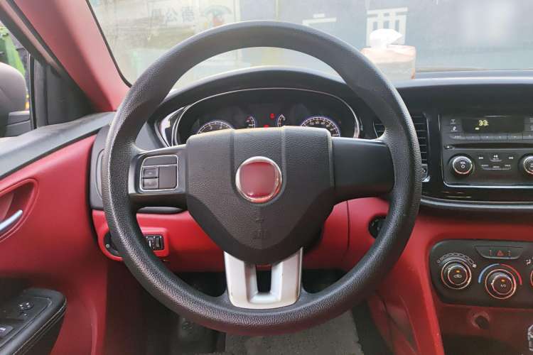 Used Fiat Viaggio 2012 1.4T Manual Enjoyment Edition Steering Wheel
