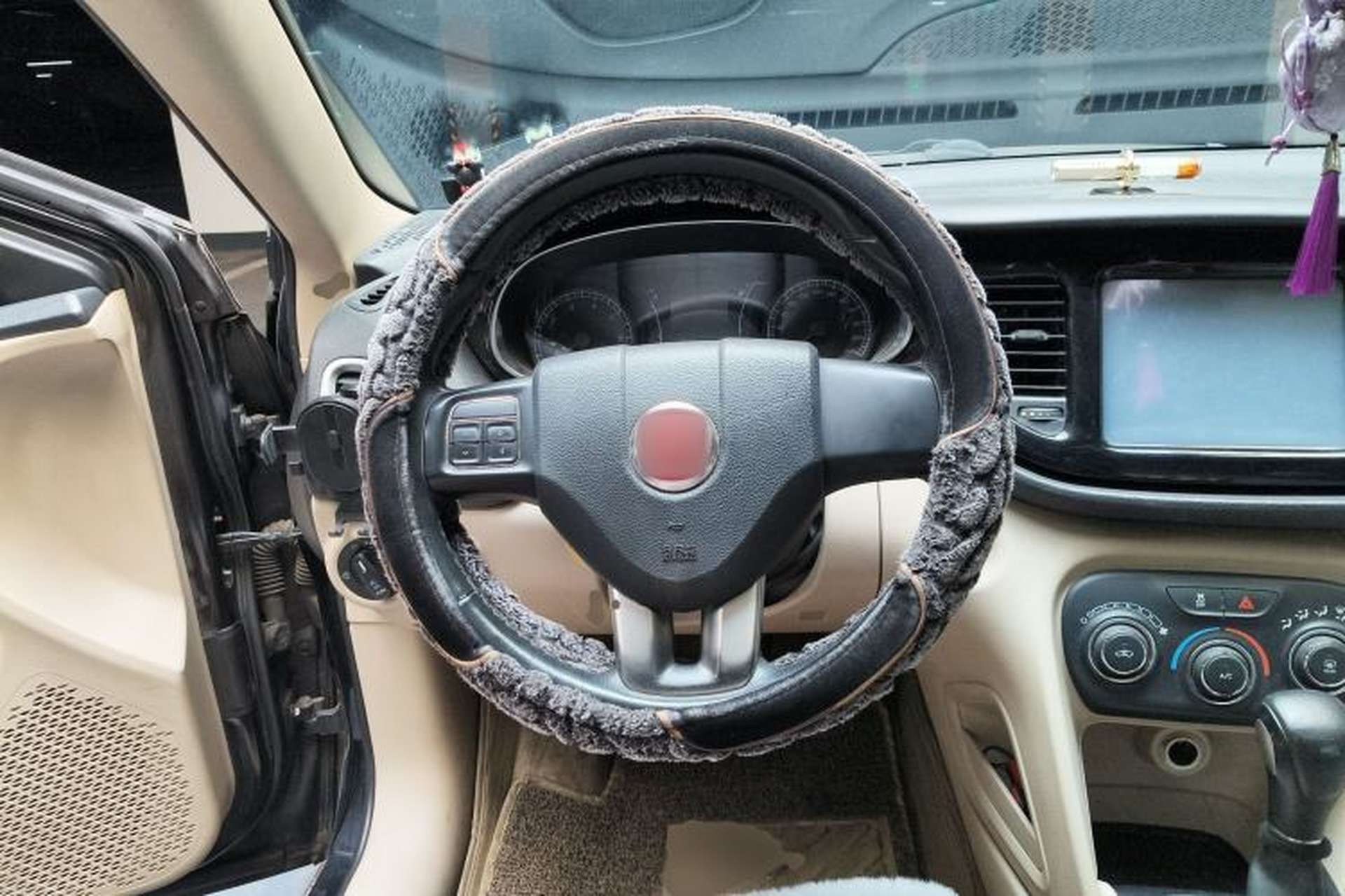 Used Fiat Viaggio 2012 1.4T Automatic Jingxiang Edition Steering Wheel