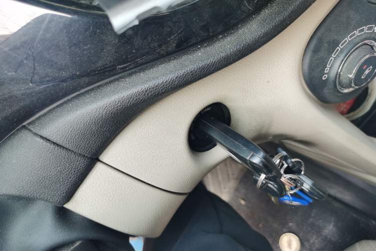 Used Fiat Viaggio 2012 1.4T Automatic Jingxiang Edition Vehicle Key