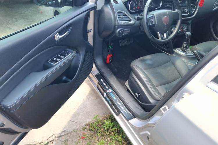 Used Fiat Viaggio 2012 1.4T Automatic Jingxiang Edition Driver Seat