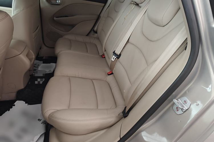 Used Fiat Viaggio 2012 1.4T Automatic Jingxiang Edition Left Rear Seat
