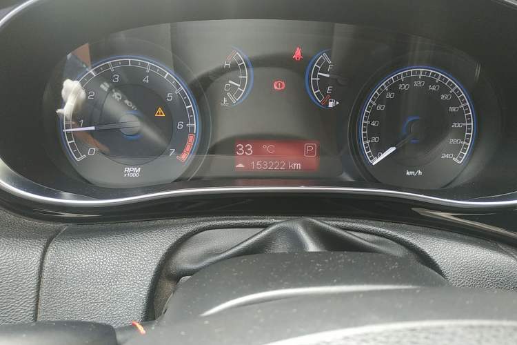 Used Fiat Viaggio 2012 1.4T Automatic Enjoyment Edition Odometer Close Up