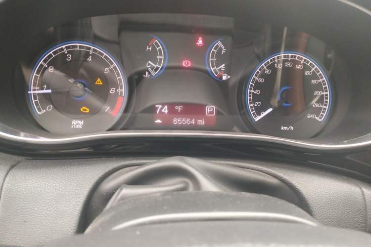 Used Fiat Viaggio 2012 1.4T Automatic Enjoyment Edition Odometer Close Up
