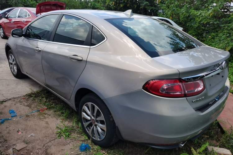 Used Fiat Viaggio 2012 1.4T Automatic Jingxiang Edition Rear Left 45 Deg
