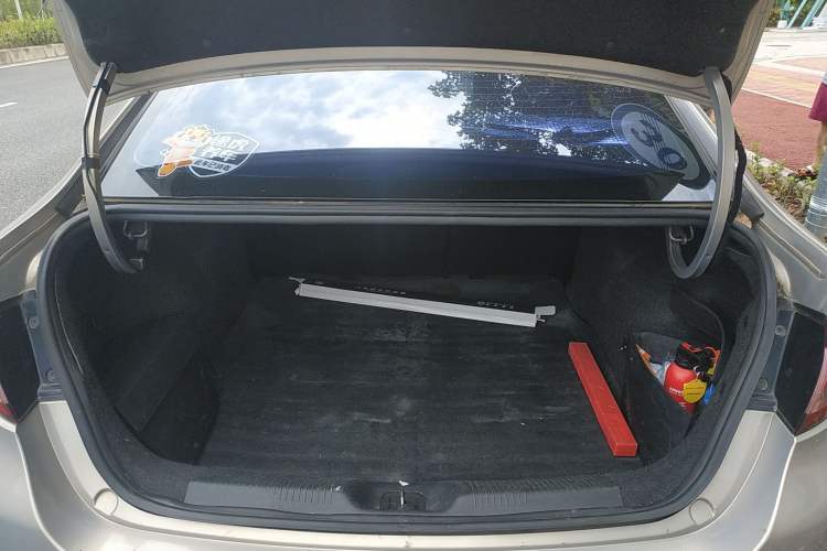 Used Fiat Viaggio 2012 1.4T Automatic Enjoyment Edition Trunk